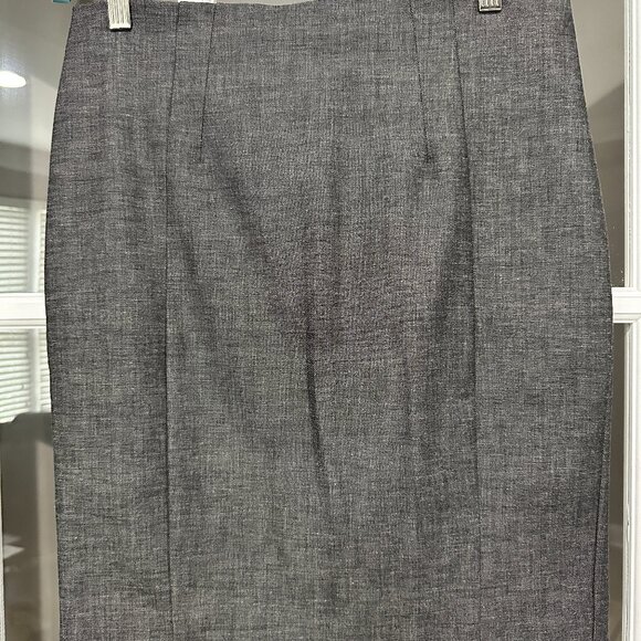 Excellent Condition Grey Skirt Express Sz8 - Picture 1 of 3